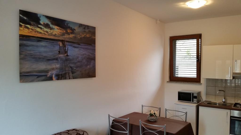 Apartment Labin Rom bilde